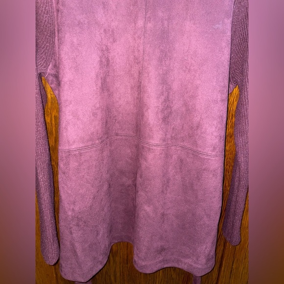 Ann Taylor Sweater size L with belt - Picture 3 of 7